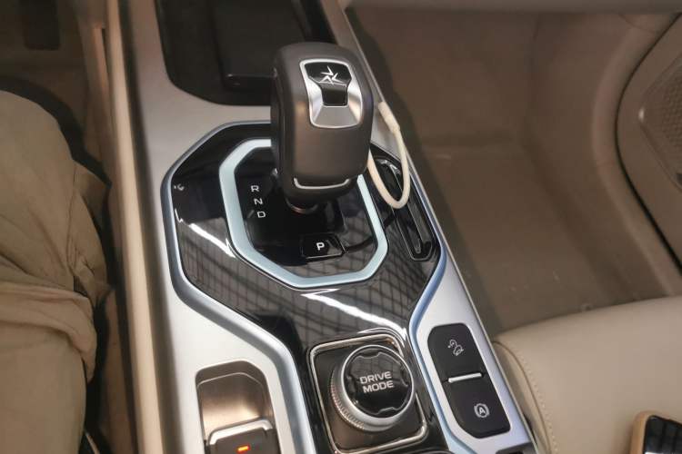 Used Geely Auto icon 2025 Linglong 1.5TD Ruyi Edition Gear Lever