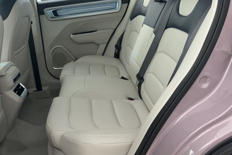 Used Geely Auto icon 2025 Linglong 1.5TD Ruyi Edition Interior 1