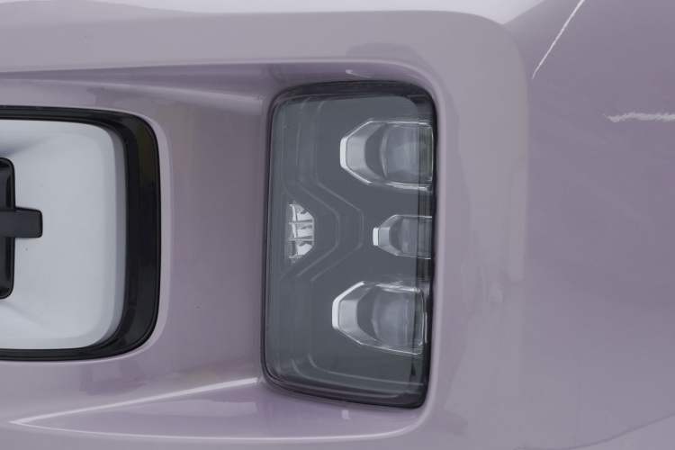 Used Geely Auto icon 2025 Linglong 1.5TD Ruyi Edition Interior 3