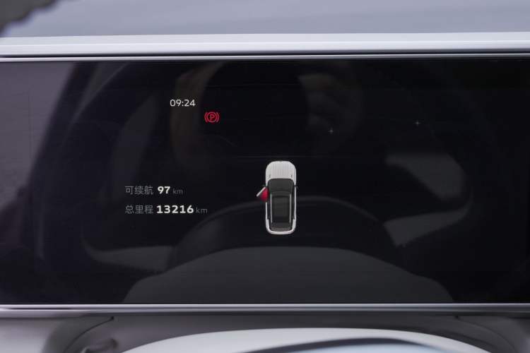 Used Geely Auto icon 2025 Linglong 1.5TD Ruyi Edition Odometer Close Up