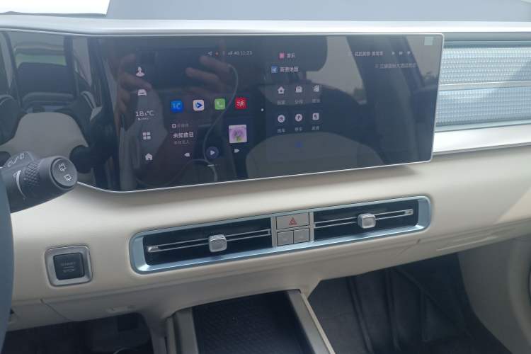 Used Geely Auto icon 2025 Linglong 1.5TD Ruyi Edition Audio And AC Panel