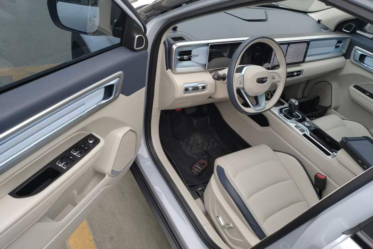 Used Geely Auto icon 2025 Linglong 1.5TD Ruyi Edition Driver Seat