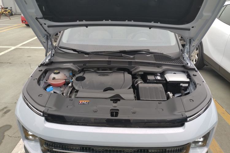 Used Geely Auto icon 2025 Linglong 1.5TD Ruyi Edition Engine Bay