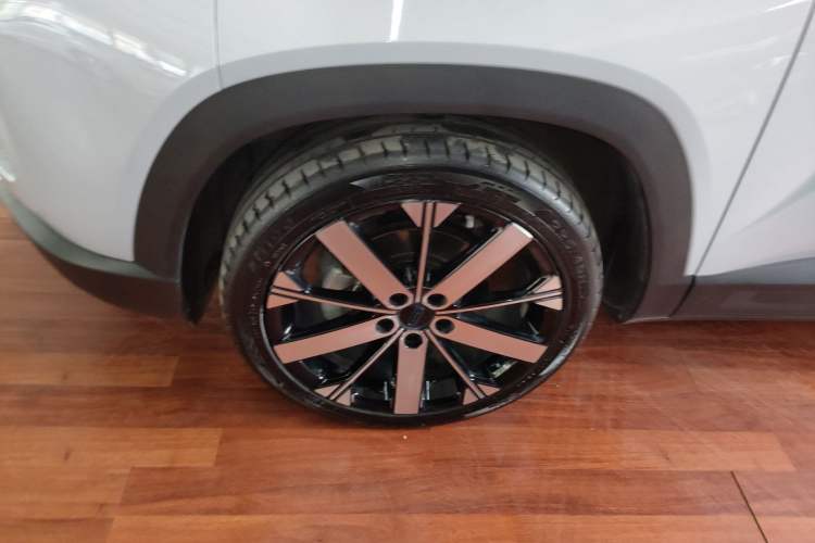 Used Geely Auto icon 2025 Linglong 1.5TD Ruyi Edition Exterior 4