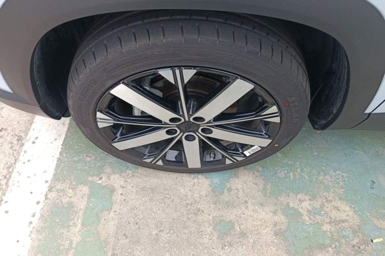 Used Geely Auto icon 2025 Linglong 1.5TD Ruyi Edition Exterior 7