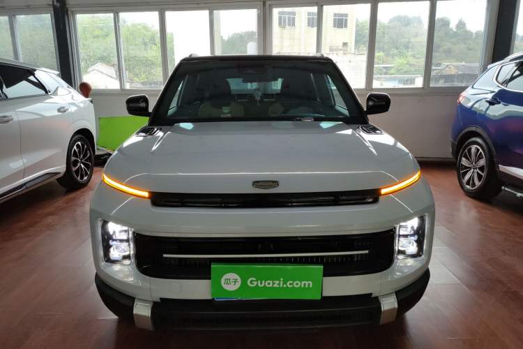 Used Geely Auto icon 2025 Linglong 1.5TD Ruyi Edition Front