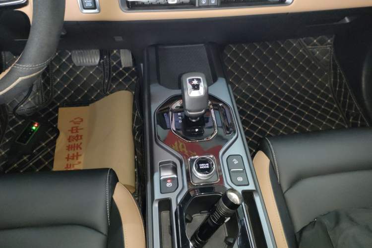 Used Geely Auto icon 2025 Linglong 1.5TD Ruyi Edition Gear Lever