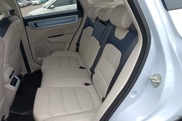 Used Geely Auto icon 2025 Linglong 1.5TD Ruyi Edition Interior 4