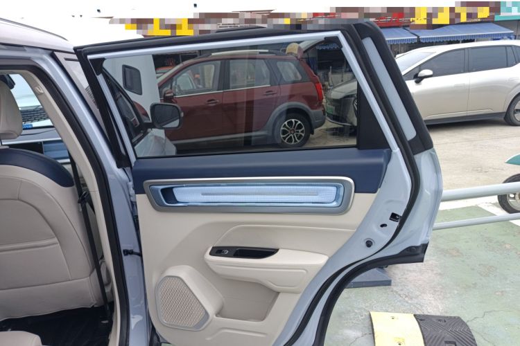 Used Geely Auto icon 2025 Linglong 1.5TD Ruyi Edition Interior 6