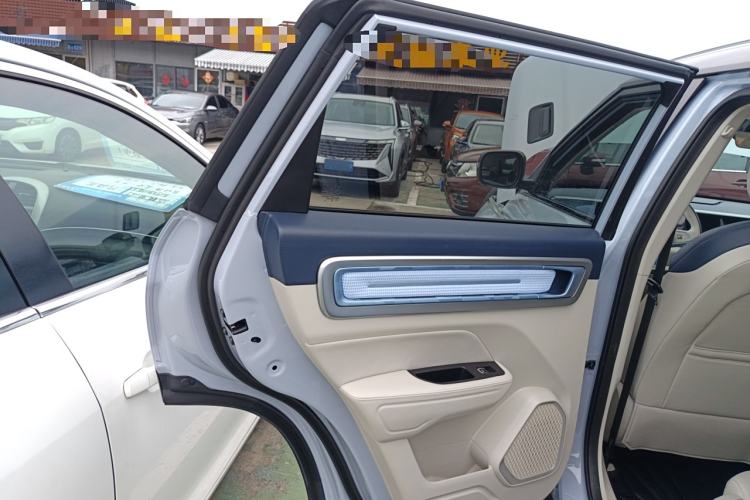 Used Geely Auto icon 2025 Linglong 1.5TD Ruyi Edition Interior 8
