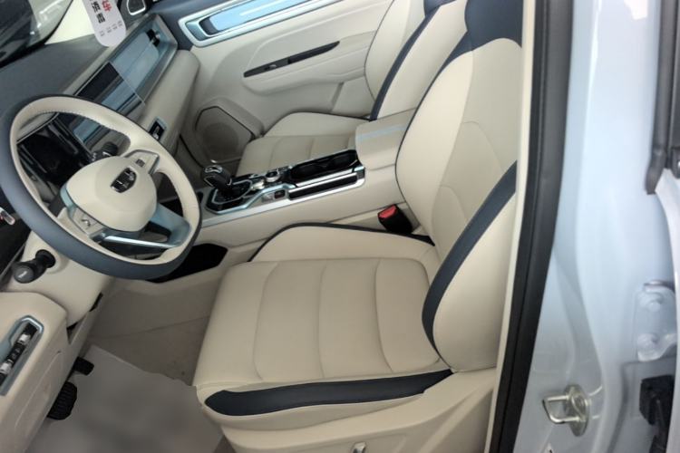 Used Geely Auto icon 2025 Linglong 1.5TD Ruyi Edition Left Front Seat