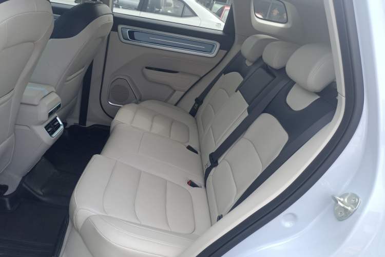 Used Geely Auto icon 2025 Linglong 1.5TD Ruyi Edition Left Rear Seat