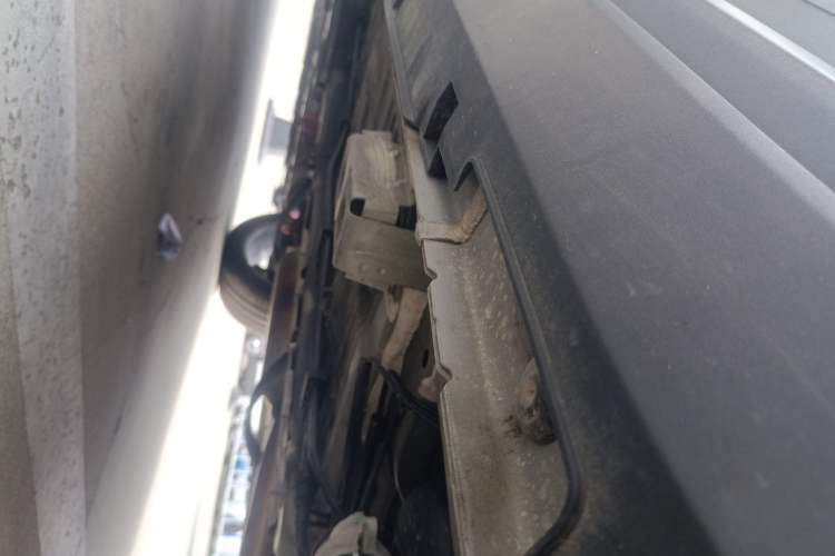 Used Geely Auto icon 2025 Linglong 1.5TD Ruyi Edition Left Side Sill