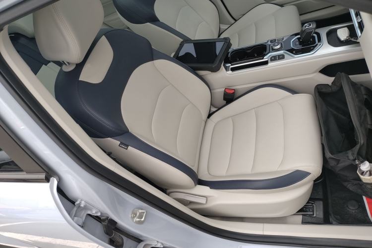 Used Geely Auto icon 2025 Linglong 1.5TD Ruyi Edition Right Front Seat