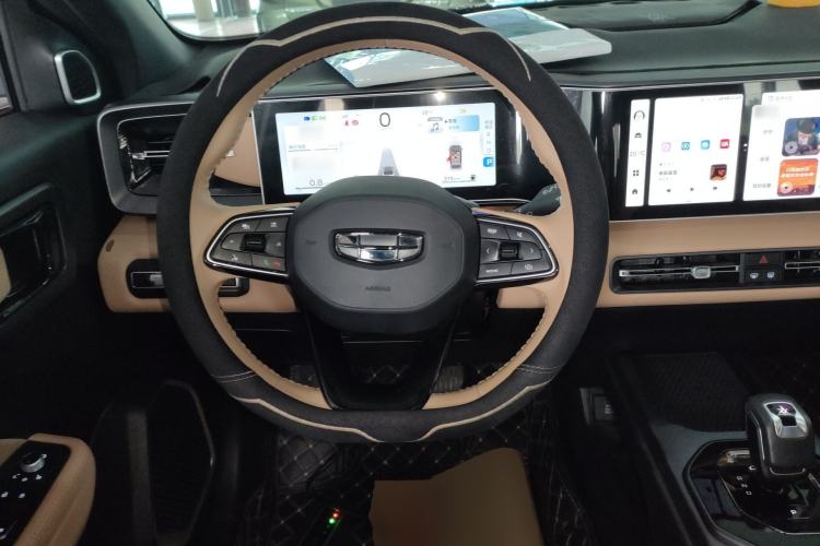Used Geely Auto icon 2025 Linglong 1.5TD Ruyi Edition Steering Wheel