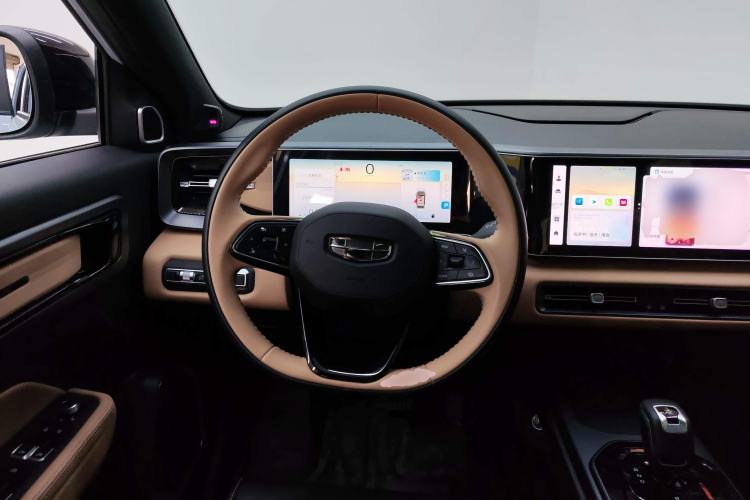 Used Geely Auto icon 2025 Linglong 1.5TD Jinxi Edition Steering Wheel