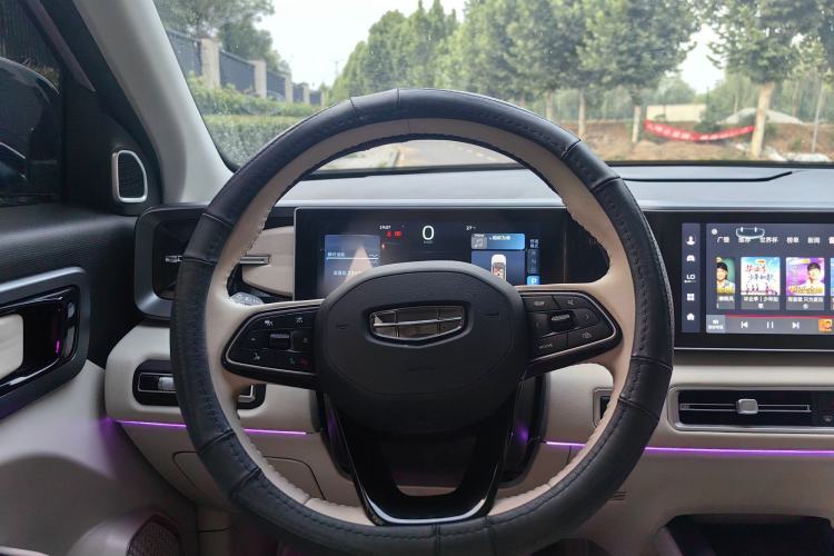 Used Geely Auto icon 2025 Linglong 1.5TD Ruyi Edition Steering Wheel