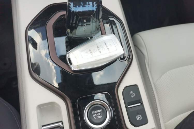 Used Geely Auto icon 2025 Linglong 1.5TD Qingcheng Edition Vehicle Key