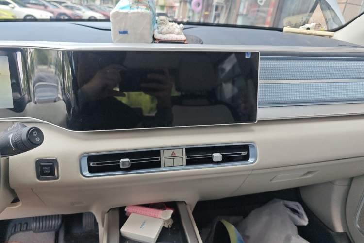 Used Geely Auto icon 2025 Linglong 1.5TD Ruyi Edition Audio And AC Panel