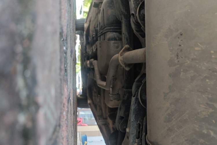 Used Geely Auto icon 2025 Linglong 1.5TD Ruyi Edition Chassis Rear