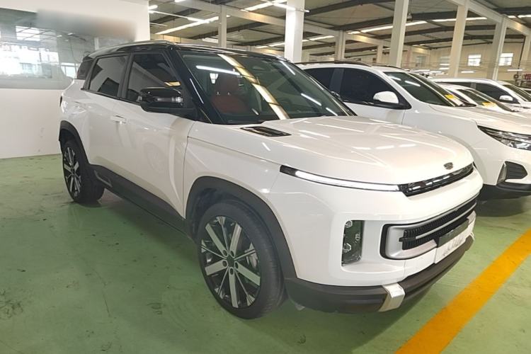 Used Geely Auto icon 2025 Linglong 1.5TD Ruyi Edition Front Right 45 Deg