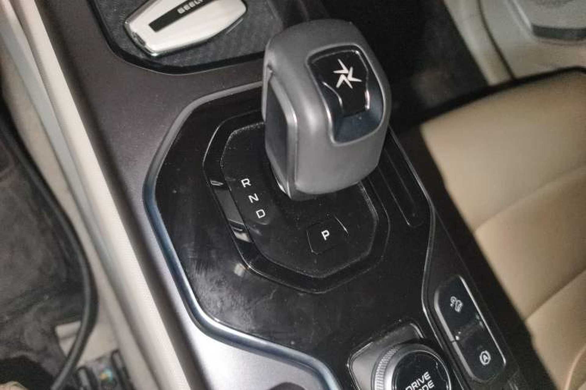 Used Geely Auto icon 2025 Linglong 1.5TD Ruyi Edition Gear Lever