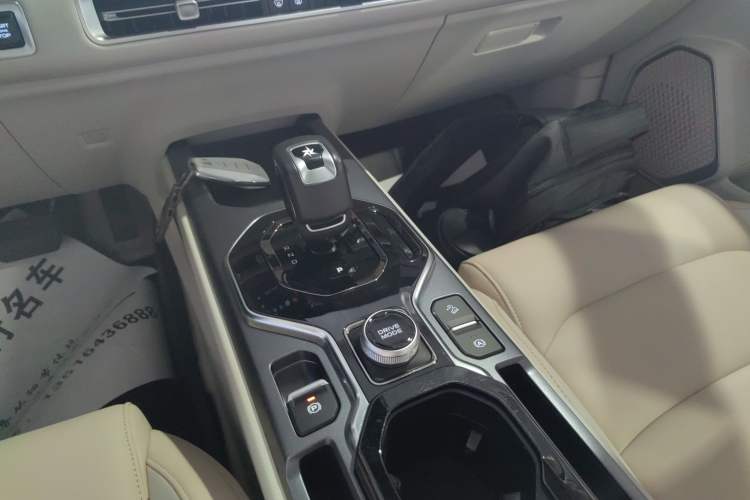 Used Geely Auto icon 2025 Linglong 1.5TD Ruyi Edition Gear Lever