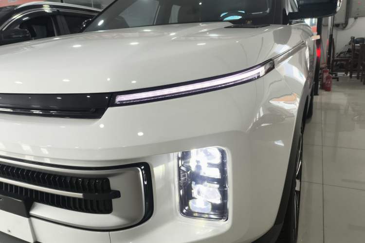 Used Geely Auto icon 2025 Linglong 1.5TD Ruyi Edition Left Front Headlight