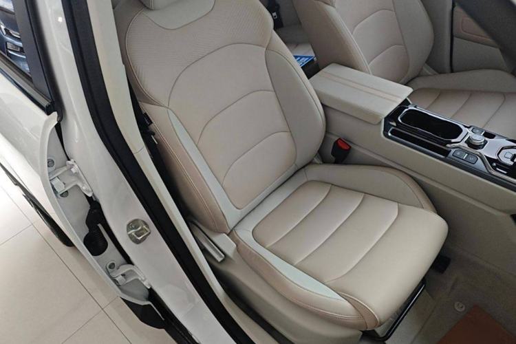 Used Geely Auto icon 2025 Linglong 1.5TD Ruyi Edition Right Front Seat