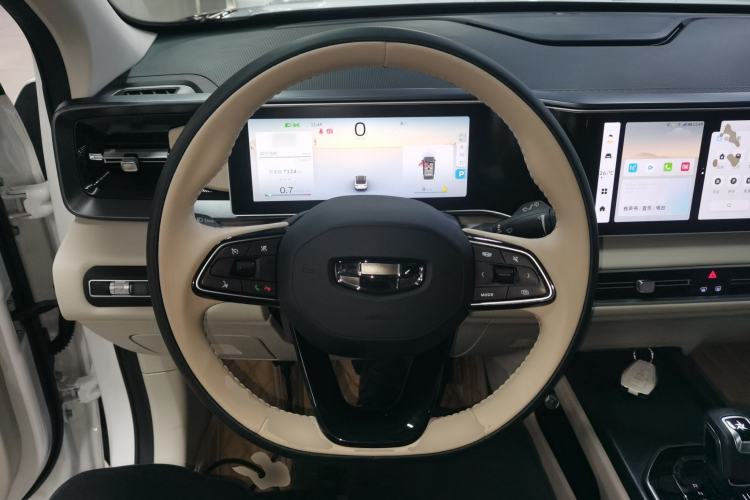 Used Geely Auto icon 2025 Linglong 1.5TD Qingcheng Edition Steering Wheel