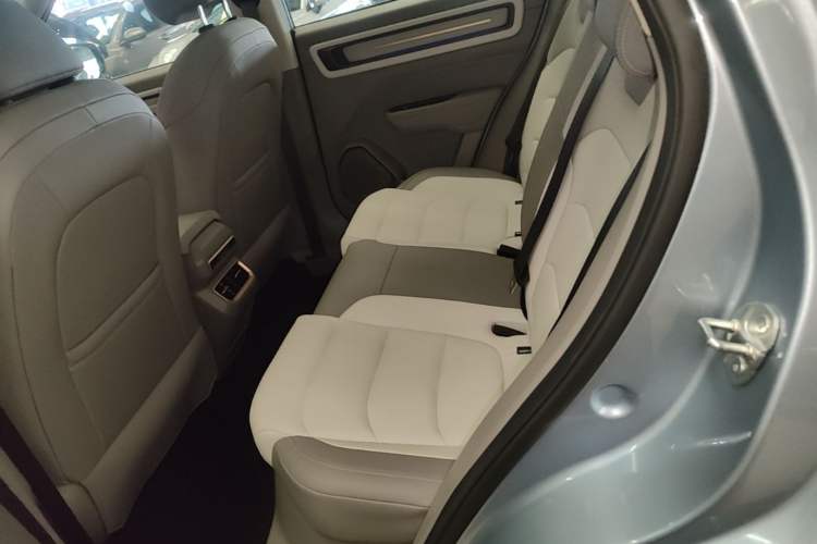 Used Geely Auto icon 2026 Model Chocolate 1.5TD Pure & Refined Edition Left Rear Seat