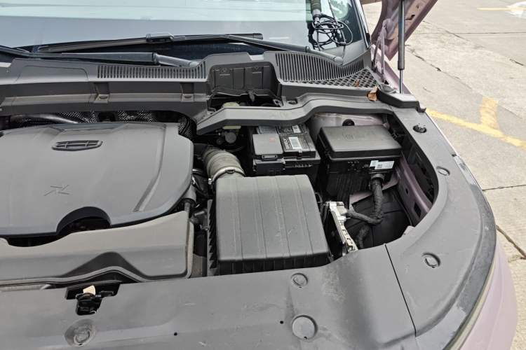 Used Geely Auto icon 2026 Model Chocolate 1.5TD Pure & Refined Edition Engine Bay Left