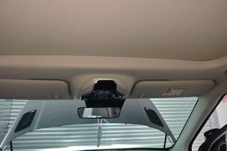 Used Geely Auto icon 2026 Model Chocolate 1.5TD Pure & Refined Edition Headliner