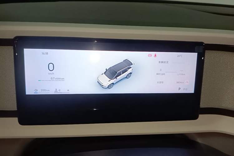 Used Geely Auto icon 2026 Model Chocolate 1.5TD Pure & Refined Edition Instrument Cluster