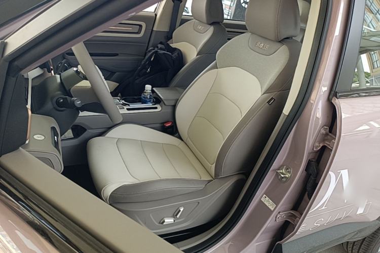 Used Geely Auto icon 2026 Model Chocolate 1.5TD Pure & Refined Edition Left Front Seat