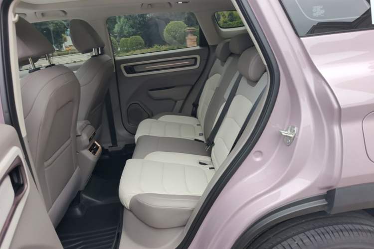 Used Geely Auto icon 2026 Model Chocolate 1.5TD Pure & Refined Edition Left Rear Seat