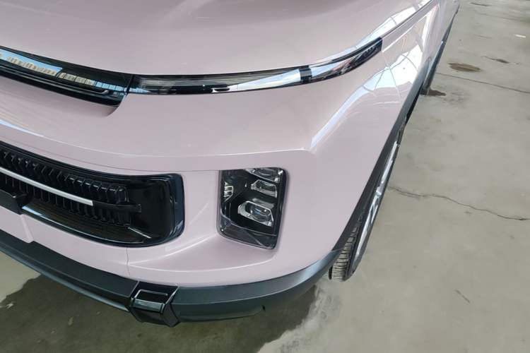 Used Geely Auto icon 2026 Model Chocolate 1.5TD Pure & Refined Edition Left Front Headlight