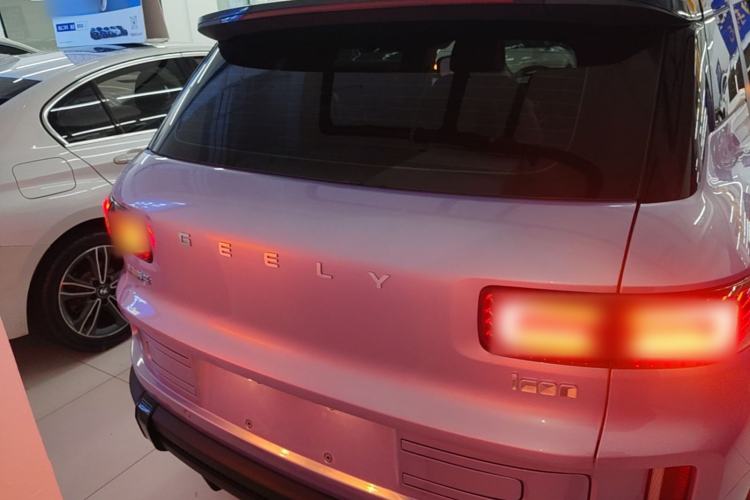 Used Geely Auto icon 2026 Model Chocolate 1.5TD Pure & Ingenious Edition Rear