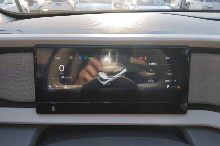 Used Geely Auto icon 2026 Model Chocolate 1.5TD Pure & Refined Edition Instrument Cluster