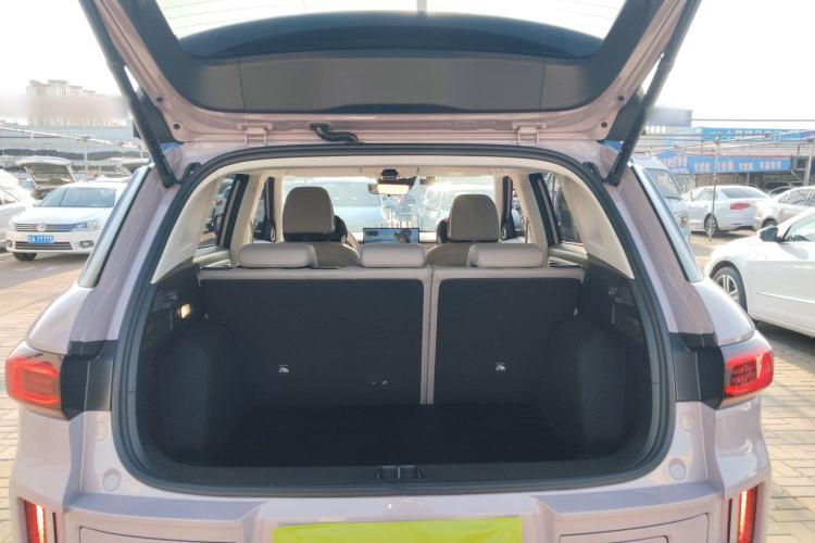 Used Geely Auto icon 2026 Model Chocolate 1.5TD Pure & Refined Edition Trunk