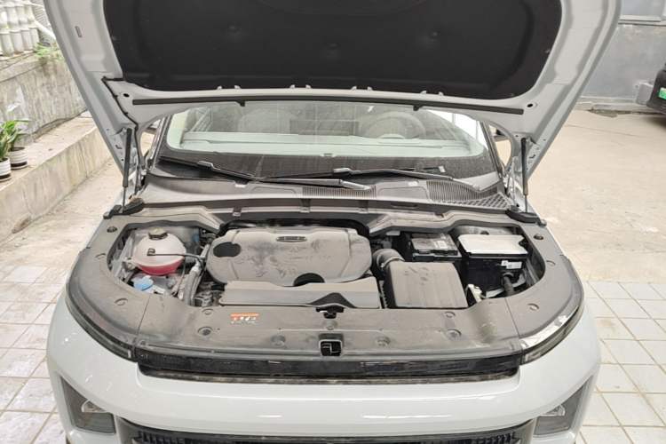 Used Geely Auto icon 2026 Model Chocolate 1.5TD Pure & Refined Edition Engine Bay