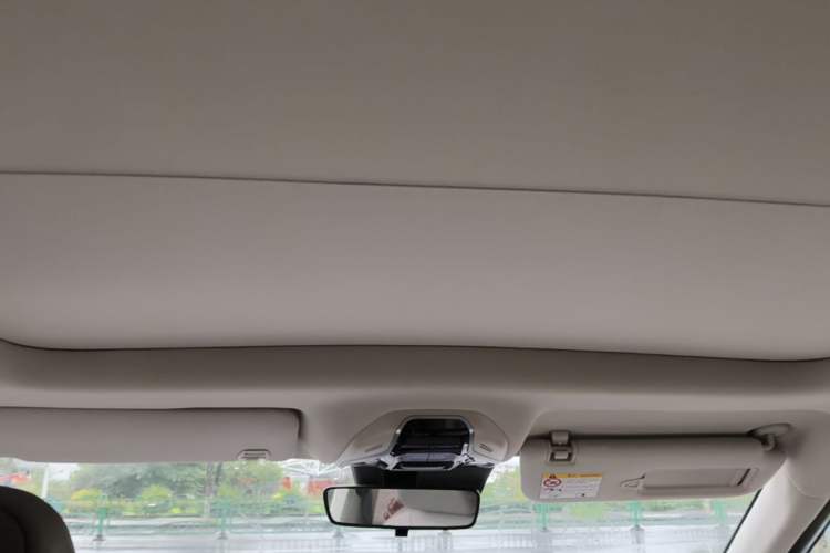Used Geely Auto icon 2026 Model Chocolate 1.5TD Pure & Refined Edition Headliner