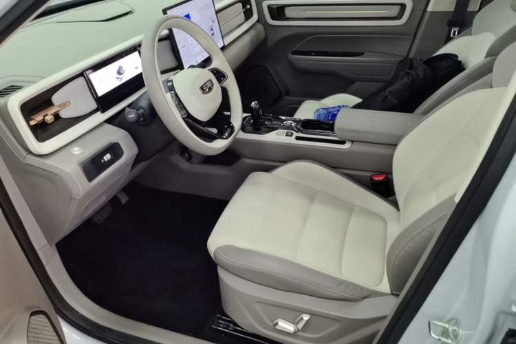 Used Geely Auto icon 2026 Model Chocolate 1.5TD Pure & Refined Edition Left Front Seat
