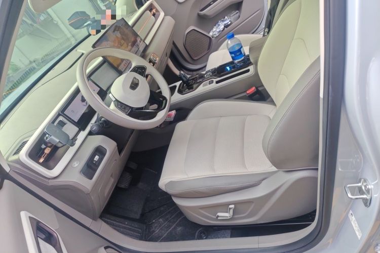 Used Geely Auto icon 2026 Model Chocolate 1.5TD Pure & Refined Edition Left Front Seat