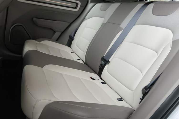 Used Geely Auto icon 2026 Model Chocolate 1.5TD Pure & Refined Edition Left Rear Seat
