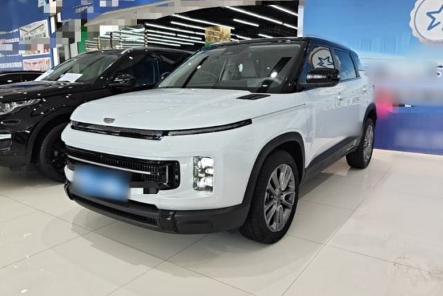 Geely Auto icon 2026 Model Chocolate 1.5TD Pure & Refined Edition usado
