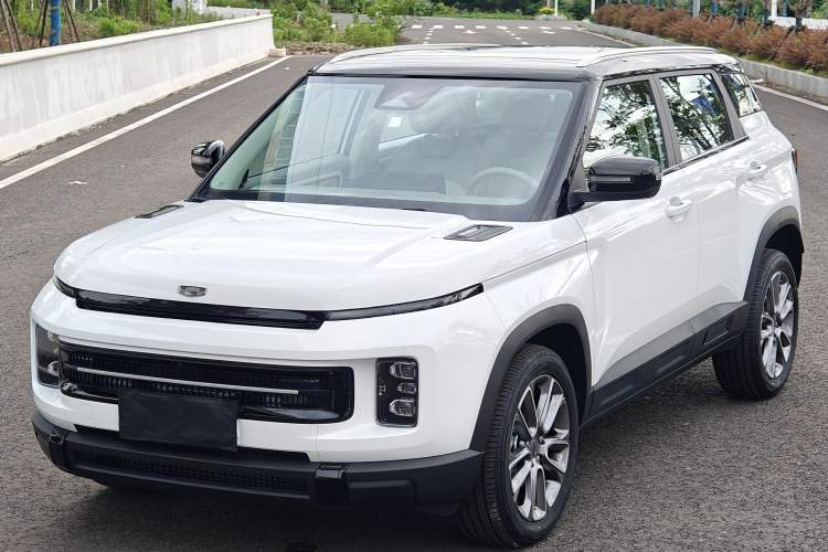 Ojetý Geely Auto icon 2026 Model Chocolate 1.5TD Pure & Refined Edition Guazi used car, China used car export, Used car for sale, Used  cars, Cheapest cars for sale