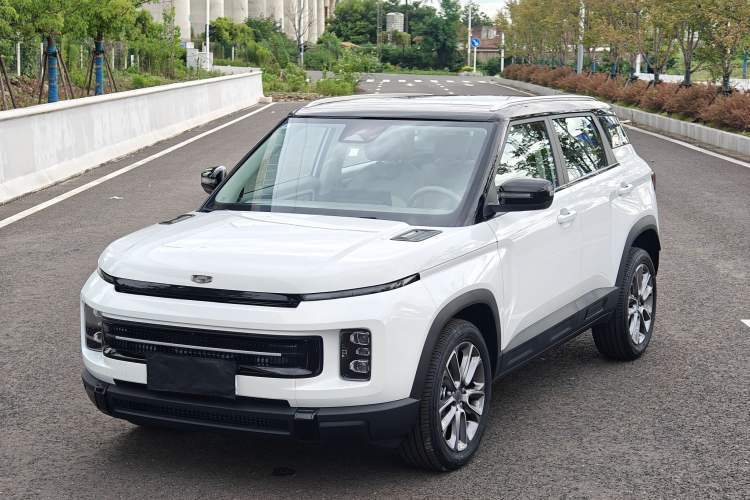 Used Geely Auto icon 2026 Model Chocolate 1.5TD Pure & Refined Edition Guazi used car, China used car export, Used car for sale, Used Geely Auto cars, Cheapest cars for sale