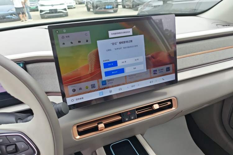 Used Geely Auto icon 2026 Model Chocolate 1.5TD Pure & Refined Edition Audio And AC Panel