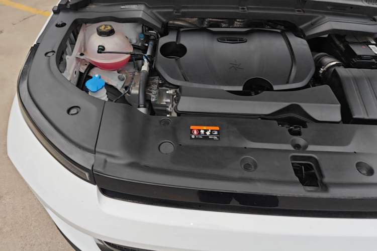 Used Geely Auto icon 2026 Model Chocolate 1.5TD Pure & Refined Edition Engine Bay Right